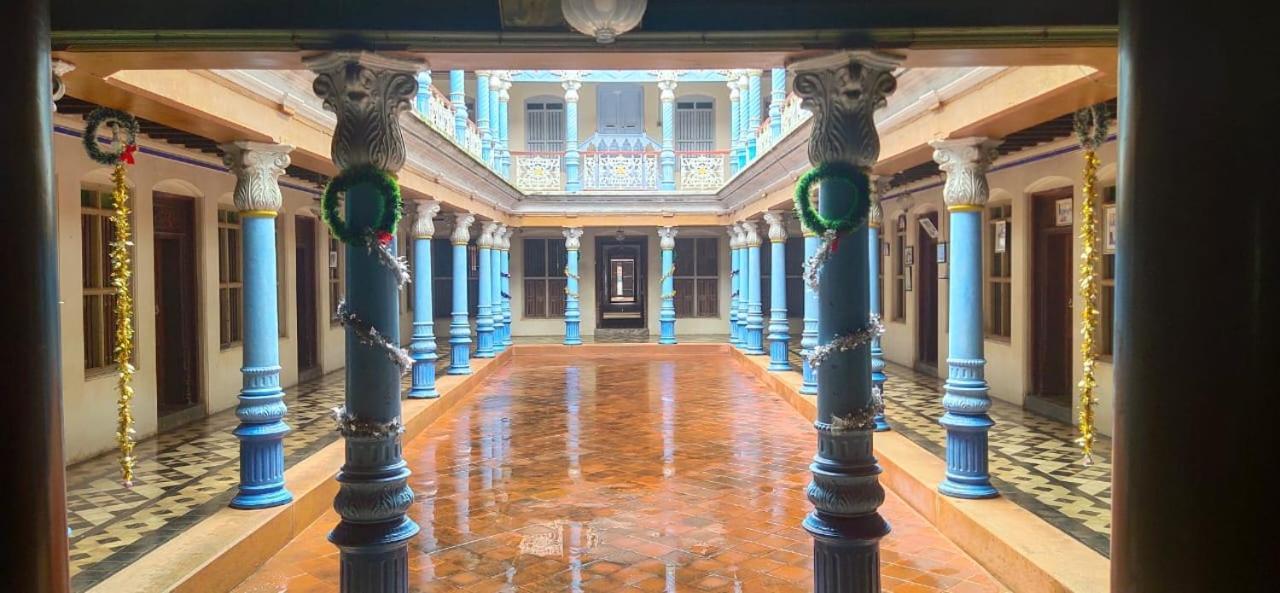 Chettinadu Mansion - An Authentic Heritage Palace Kanadukattan Exterior photo