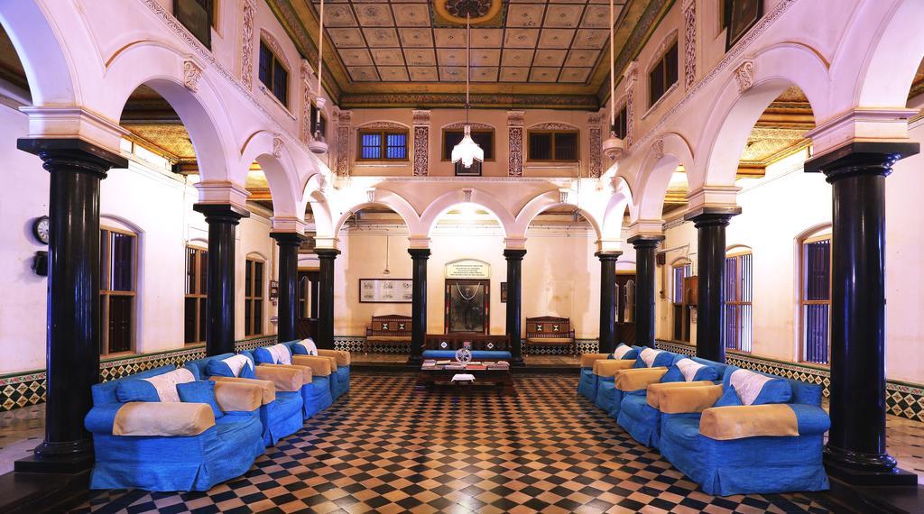 Chettinadu Mansion - An Authentic Heritage Palace Kanadukattan Exterior photo